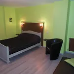 Bed & Breakfast La Chaumiere 3*