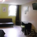 La Chaumiere Bed & Breakfast 3*