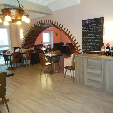 Couette-café La Chaumiere Seyne