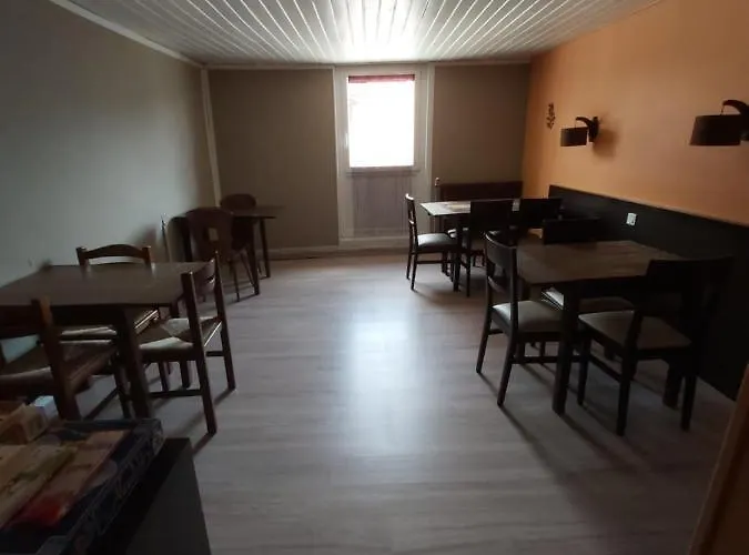 La Chaumiere Couette-café 3*