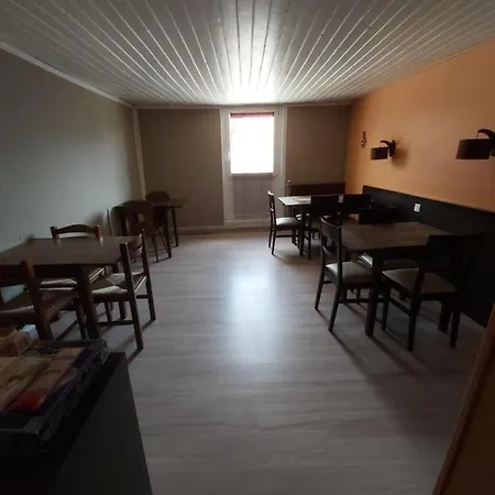 La Chaumiere Bed & Breakfast 3*