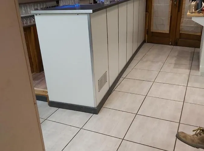 La Chaumiere Couette-café Seyne