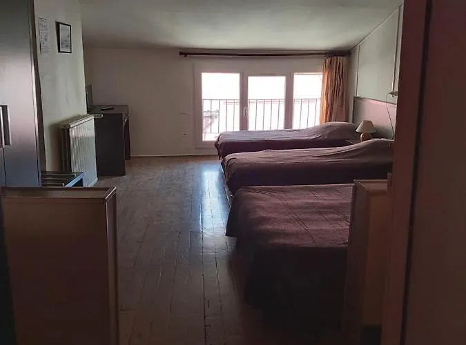 La Chaumiere 3* Seyne