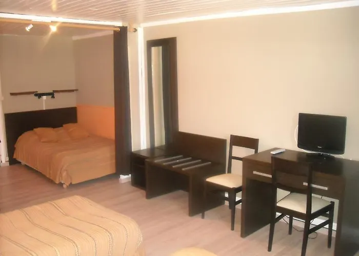 Couette-café La Chaumiere 3*