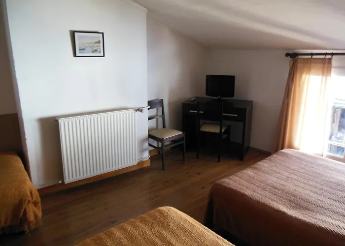 Couette-café La Chaumiere Seyne