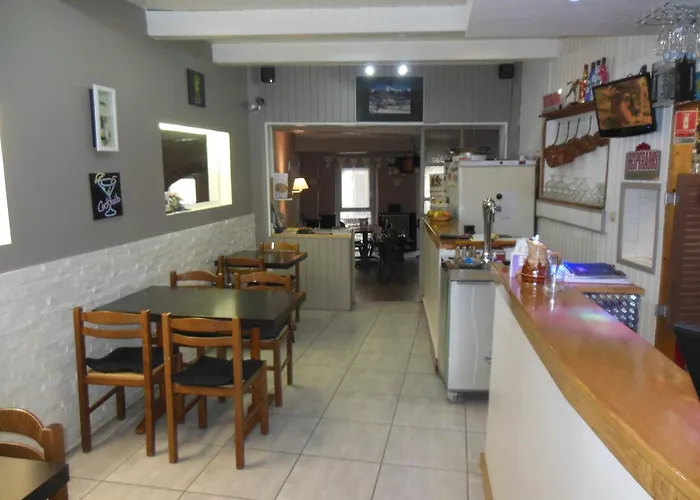 La Chaumiere 3* Seyne